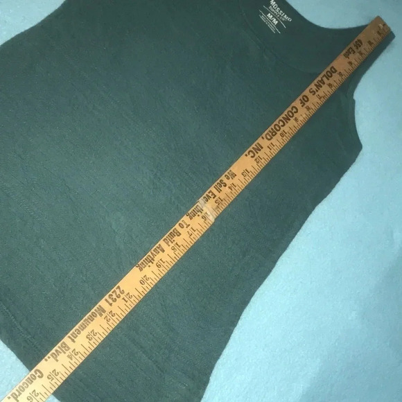 MOSSIMO textured stretchy green tank top size M - Picture 7 of 7